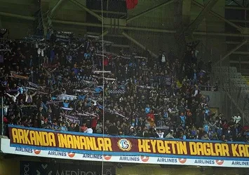 Tribüne sığmadılar