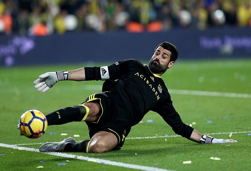 Buffon bunu yapabiliyorsa Volkan da yapabilir