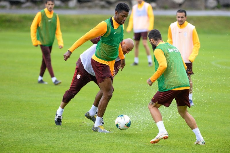 Fatih Terim’den ters köşe! F.Bahçe’nin planını bozacak