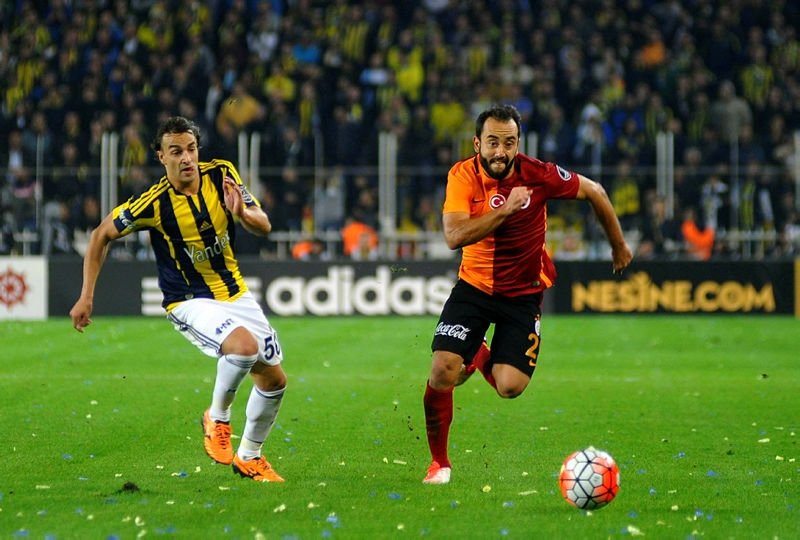 Galatasaray’a büyük şok! Transfer yasağı...