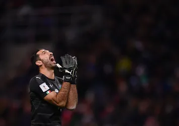 Juventus'tan sözleşme kararı! Buffon...