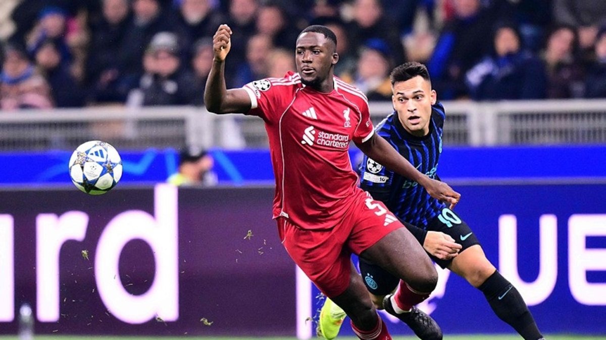 Ibrahima Konate Liverpool'a veda etti!
