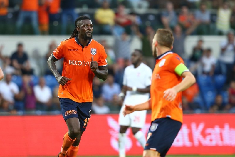 Adebayor’dan Başakşehir’e Galatasaray resti!
