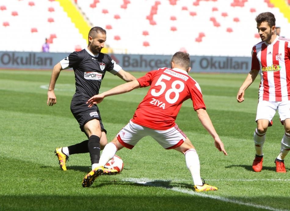 Igor Tudor’u bekleyen zor karar