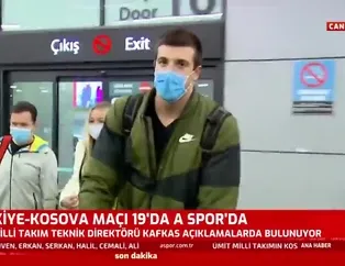 Milli yüzücü Emre Sakçı yurda döndü