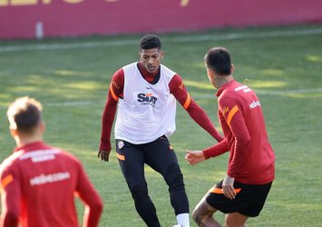 Cimbom'a Feghouli'den iyi haber!