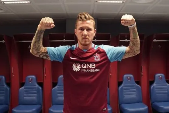 Yeni sezon forması Kucka ile tanıtıldı