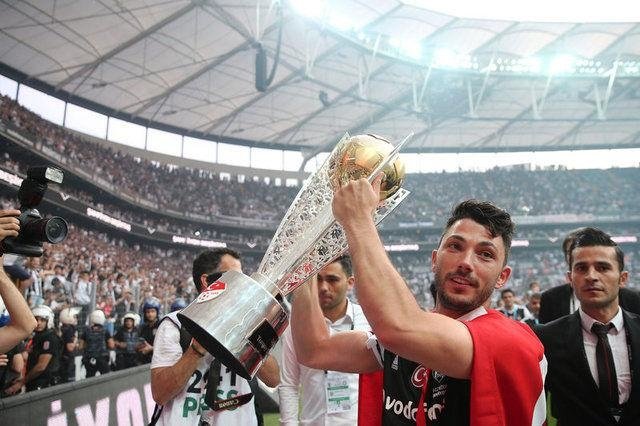 Süper Lig’de kim, ne kadar kazanıyor? İşte maaşlar...