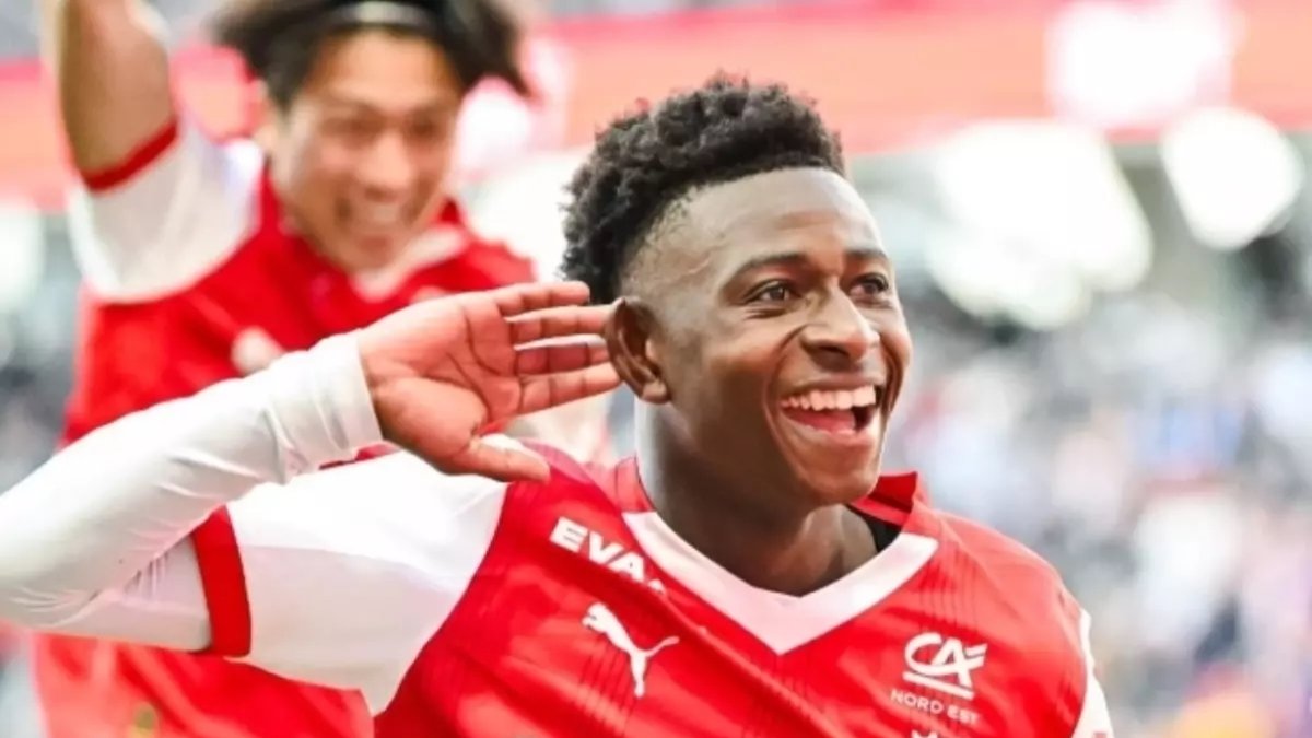 TRANSFER HABERİ - Fenerbahçe’den gençlik hamlesi! 19’luk sol kanat radarda TRANSFER HABERİ - Fenerbahçe’den gençlik hamlesi! 19’luk sol kanat radarda