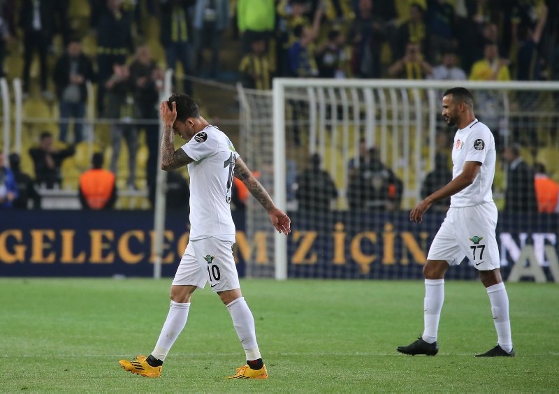 Ersun Yanal’dan Galatasaray’a gönderme!