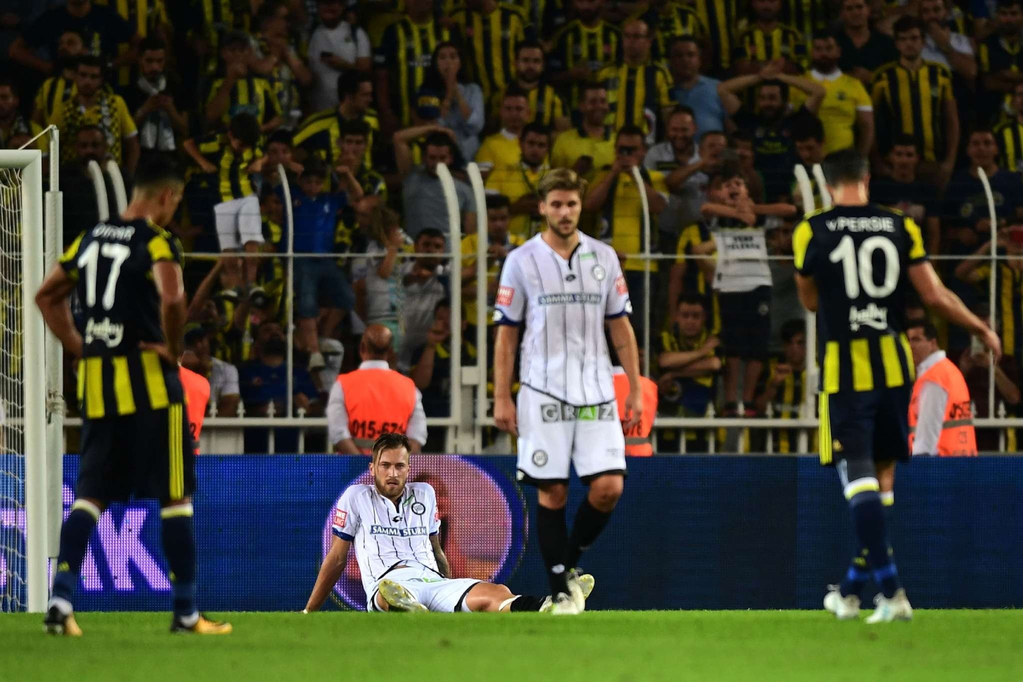 Cumhurbaşkanı Erdoğan Fenerbahçe maçında