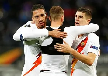 Gent'i eleyen Roma son 16'ya kaldı