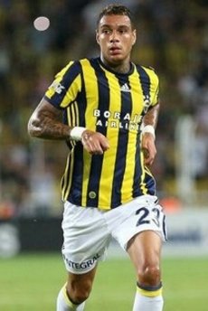 Van der Wiel krizi! FIFA'ya gidiyor...