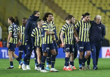 F.Bahçe zirveden kopmuyor