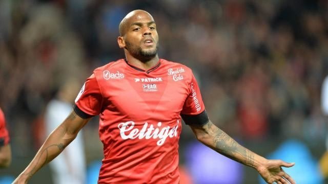 Süper Lig’in devleri bu isimlerin peşinde