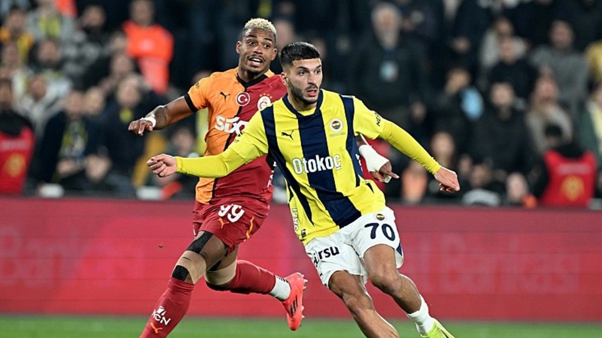 FENEBRAHÇE HABERLERİ | Oğuz Aydın'a Fransa'dan sürpriz talip İşte istenen ücret FENEBRAHÇE HABERLERİ | Oğuz Aydın'a Fransa'dan sürpriz talip İşte istenen ücret