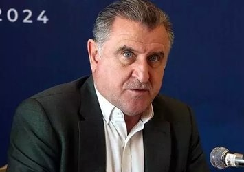 Bakan Bak'tan depremin ardından açıklama