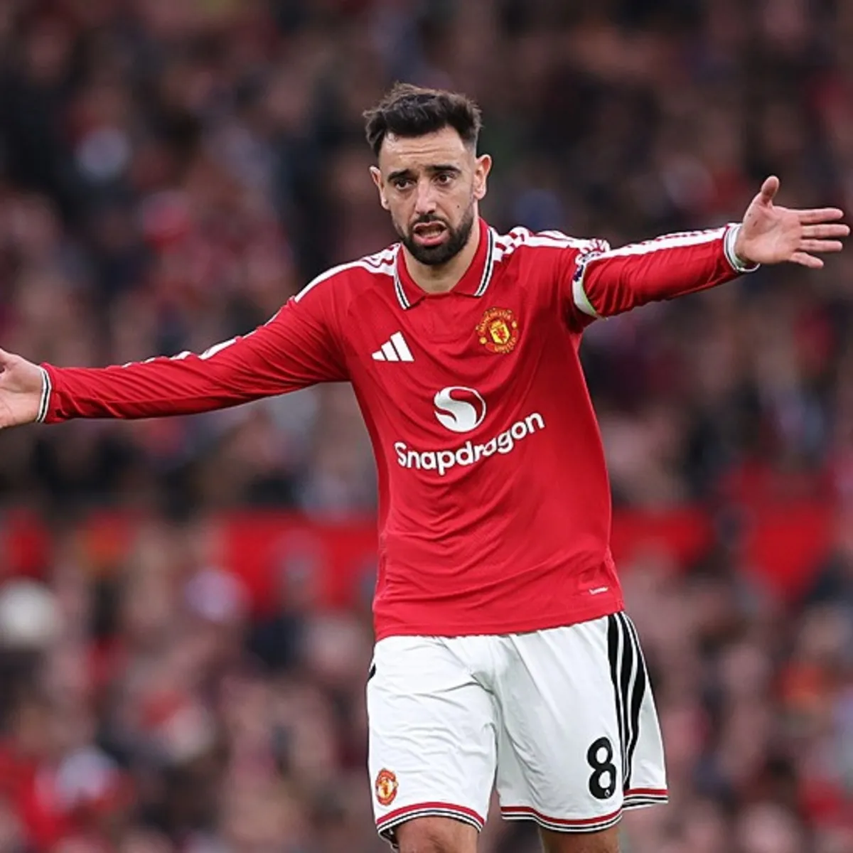 Manchester United Kaptanı Bruno Fernandes'in Evine Hırsız Girdi