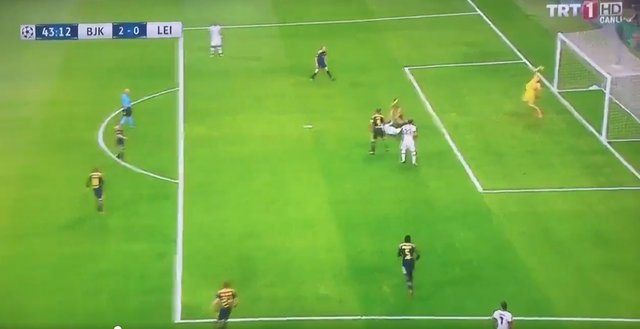 Talisca ile Quaresma sosyal medyayı salladı!