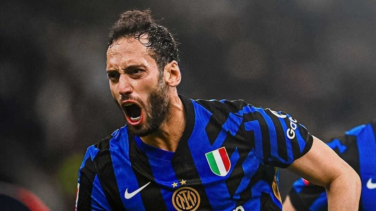 TRANSFER HABERİ: Hakan Çalhanoğlu ile anlaşma tamam! İşte sözleşmenin detayları TRANSFER HABERİ: Hakan Çalhanoğlu ile anlaşma tamam! İşte sözleşmenin detayları