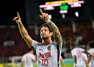Galatasaray'da yaz bombası: Alex Pato