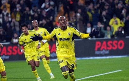 Fenerbahçe, futbolda 2025’i kupasız geçti