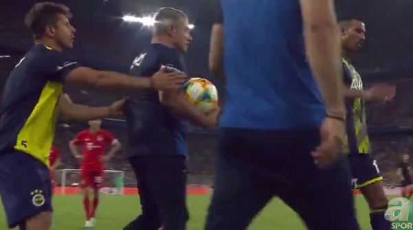 Fenerbahçe'de Nabil Dirar'dan Åok hareket!