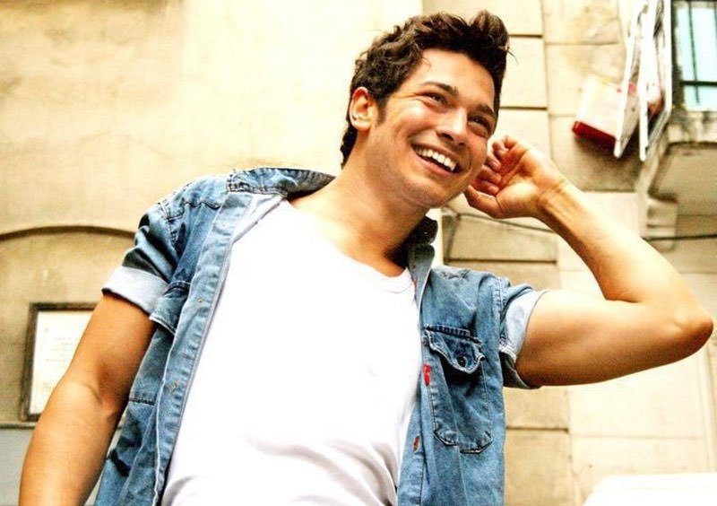 Hangi ünlü hangi takımı tutuyor?