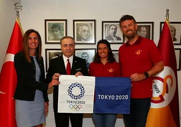 Ecem’den ziyaret