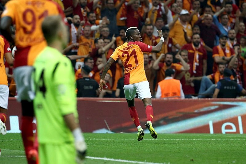 Galatasaray'a Onyekuru müjdesi - Sayfa 1 - Galatasaray ...
