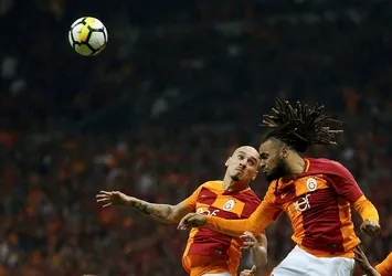 Galatasaray'da stoper aranıyor!