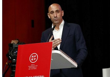 Rubiales'in cezası açıklandı!