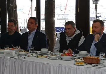 Fenerbahçe'de moral yemeği moral olamadı!