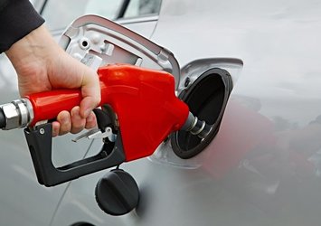 Akaryakıt fiyatları bugün ne kadar?