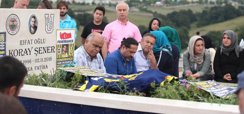 Fenerbahçe Koray Şener'i unutmadı