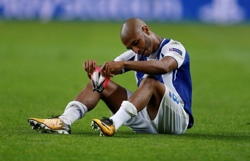 Fenerbahçe yıldız ismin transferini bitiriyor!