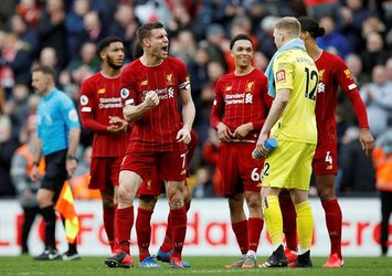 Liverpool işi ilk yarıda bitirdi