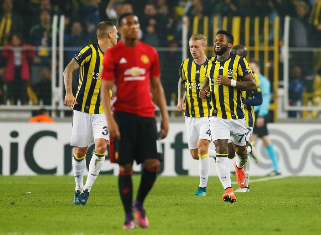 Fenerbahçe - Manchester United maçından kareler