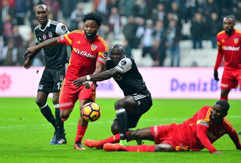 Beşiktaş-Kayserispor karşılaşmasından kareler