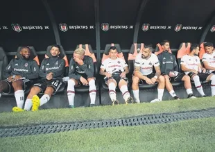Beşiktaş'ta yeni transferler rahatsız