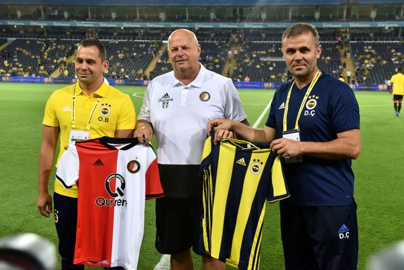 Fenerbahçe’nin gençleri mest etti! Fenerbahçe 3-3 Feyenoord maç sonucu