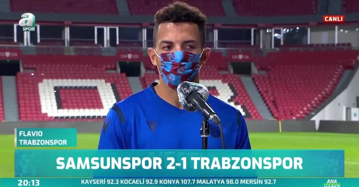 'Trabzonspor'un futbolcusu olduğum için mutluyum'