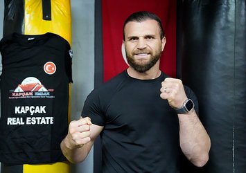 Kadir Yıldırım 3. kez Kick Boks dünya şampiyonu!
