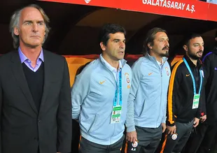 Orhan Atik’i Galatasaray’dan yıldızlar gönderdi