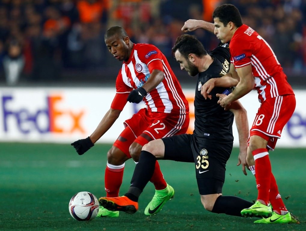 Osmanlıspor - Olympiakos maçından kareler