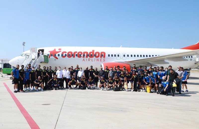 Alanyaspor Rosenborg maçı için Norveç’e gitti