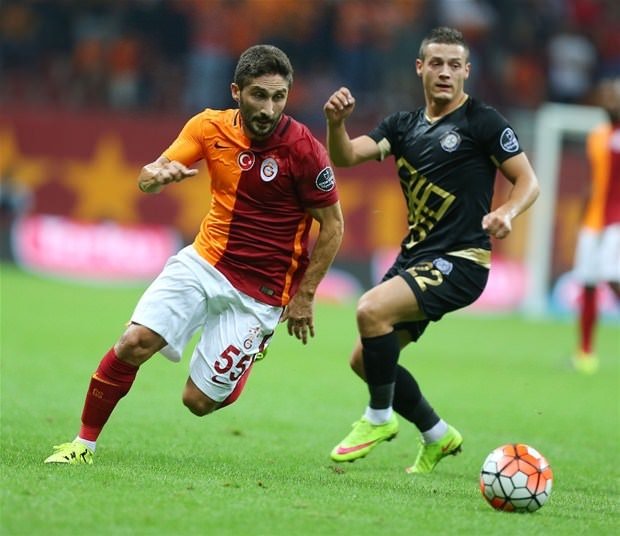 Rakip Osmanlı olunca sosyal medya yıkıldı