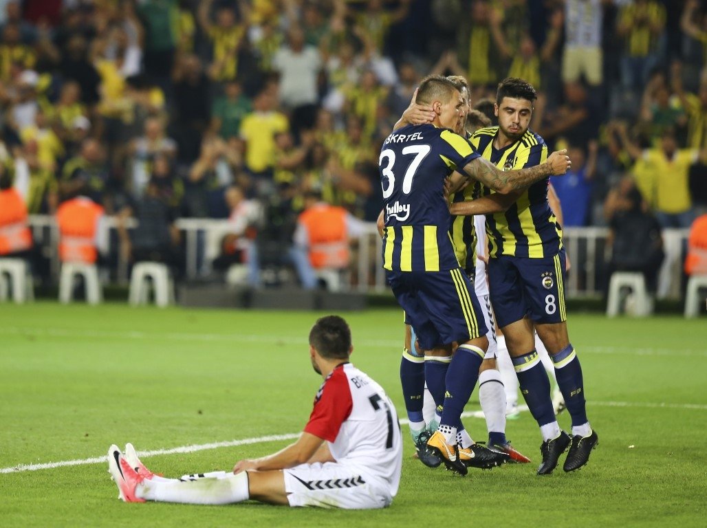 Fenerbahçe-Vardar karşılaşmasından kareler