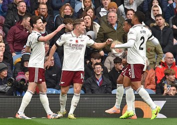 Arsenal liderliği sevdi!