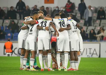 Kartal'da o yıldızla yollar ayrılabilir!